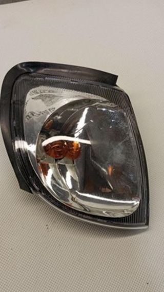 Nissan 46056 piloto 261300x000 26130 0x000 terrano