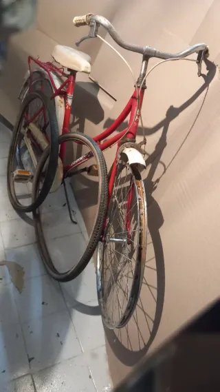 Bicicleta BH Bolero Roja