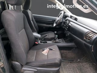 Toyota Hilux 2.4 D-4D Cabina Extra GX pickup