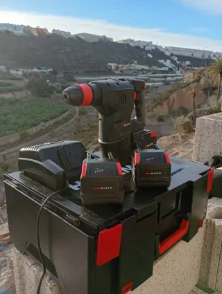 Taladro percutor a batería Würth