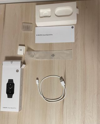 Xiaomi Smart Band 8 Pro + 6 correas + Protector