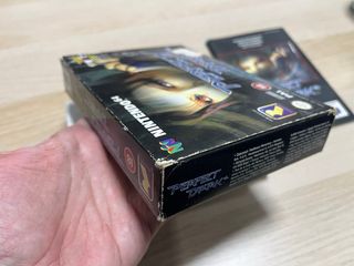 Perfect Dark Nintendo 64 Caja y Manual
