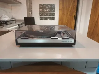 Tocadiscos Thorens TD 115