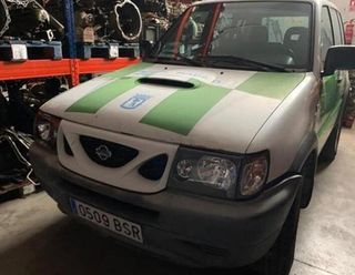 46077 261350x000 26135 0x000 piloto nissan terrano