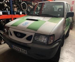 Piloto nissan 46079 261350x000 26135 0x000 terrano