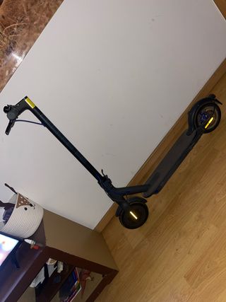 Patinete Eléctrico Xiaomi Mi Scooter 3