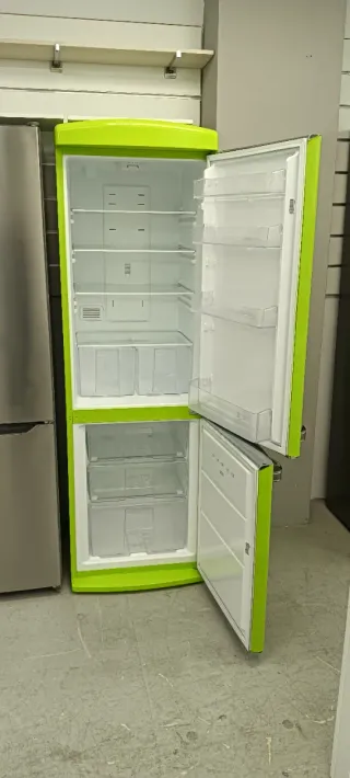 Nevera Combi Verde svan no Frost energía A+