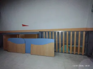 Cama infantil con cajones