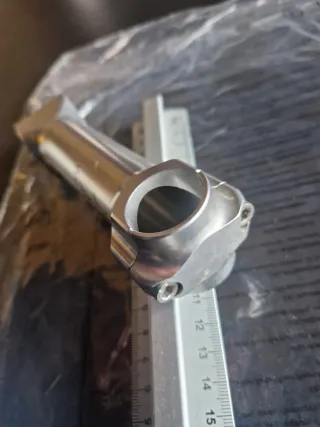 Attacco manubrio FRM Web-Stem