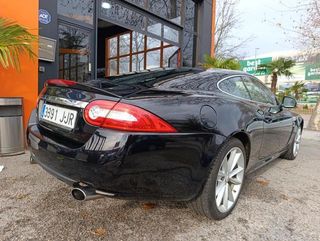 Jaguar XK 5.0 V8 Coupe 283 kW (385 CV)
