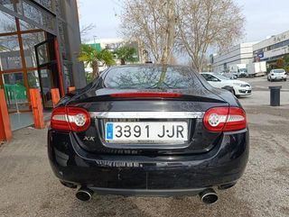 Jaguar XK 5.0 V8 Coupe 283 kW (385 CV)
