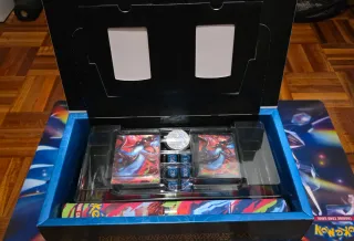 Caja Pokémon UPC Mega Charizard X