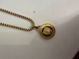 Reloj Guess Dorado y Negro Collar guess