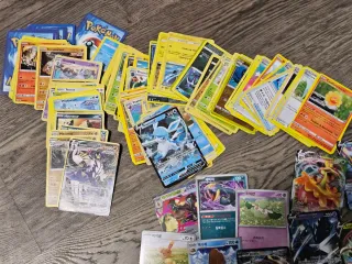 Cromos Pokémon Varios
