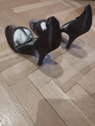 Zapatos tacón Tintoretto marrones