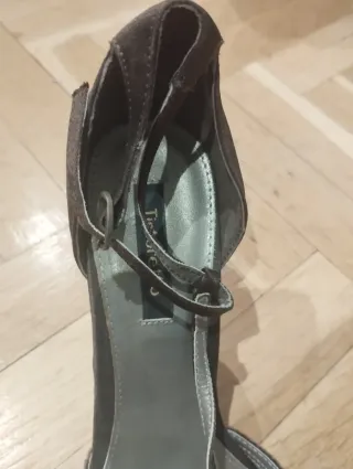 Zapatos tacón Tintoretto marrones