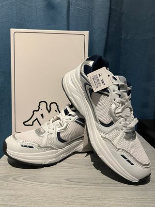 Zapatillas Kappa Talla 44 Plata y Blanco!