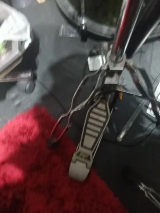 Pie de charles para batería