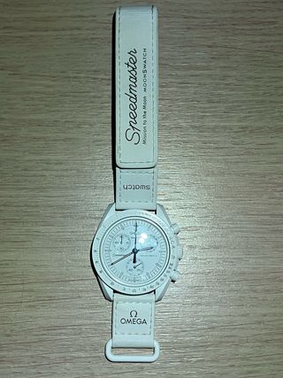 Omega x Swatch Mission to the Moonphase Snoopy