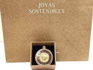 colgante oro 18k con piedra con circonita