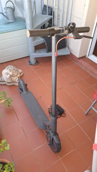 Patinete Eléctrico Negro