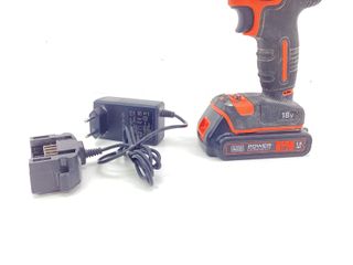 taladro a bateria black and decker bdchd18
