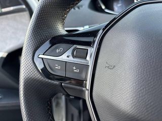 Peugeot 3008 300 e-EAT8 GT