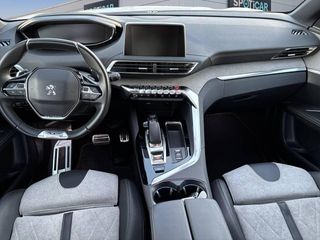 Peugeot 3008 300 e-EAT8 GT