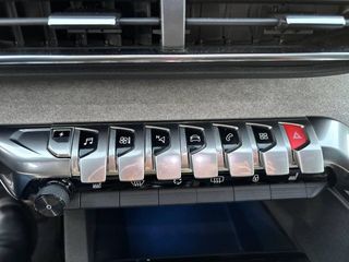 Peugeot 3008 300 e-EAT8 GT