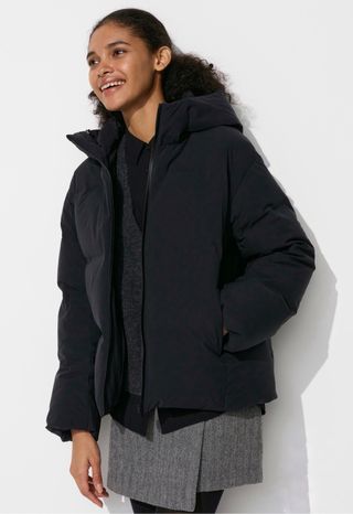 Anorak Uniqlo Negro