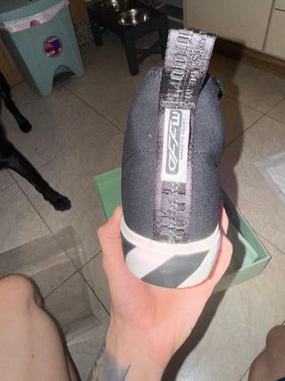 Off-White Vulcanized Mid Top Zapatillas Negras