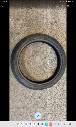 Neumáticos moto usadas.