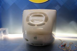 Ordenador all in one Apple iMac G3. Funciona.