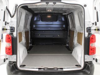 TOYOTA PROACE BEV 75KWH L1 GX 136 4P