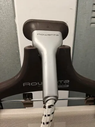 Plancha Vertical de vapor Rowenta