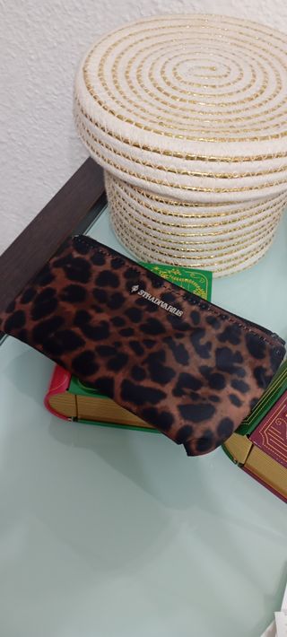 Monedero Leopardo Stradivarius