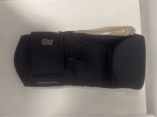 Guantes Venum Boxeo 12 Pz