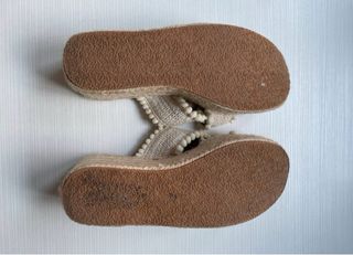 Sandalias de plataforma beige