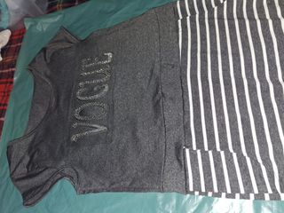 Vestido negro con mangas acampanadas