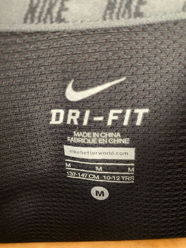 Camiseta Nike Dri-FIT Negra