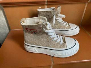 Zapatillas Converse Doradas Brillantes