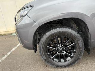 Toyota Land Cruiser 150 2023