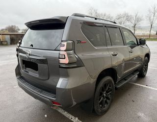 Toyota Land Cruiser 150 2023