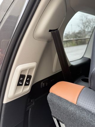 Toyota Land Cruiser 150 2023