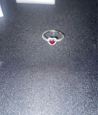 Anillo Pandora Corazón Rojo y Plata