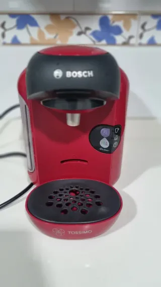 Cafetera Bosch Tassimo Roja