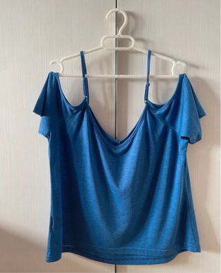 Conjunto de tirantes y manga corta