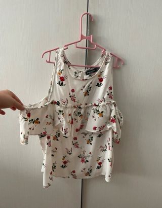 Conjunto de tirantes y manga corta