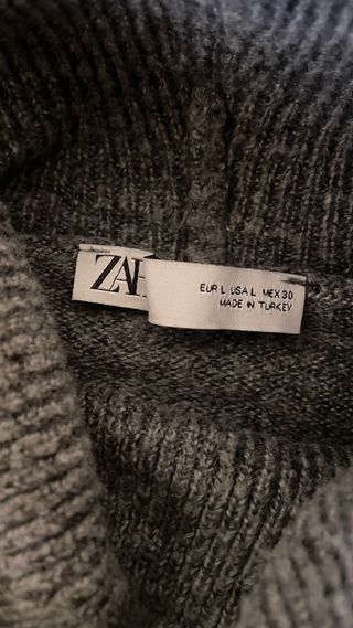 Jersey Zara cuello alto gris