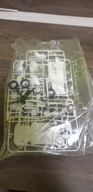 Maqueta Heller 1/24 Citroën Xsara WRC